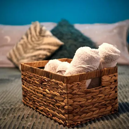 Azra Apartman *